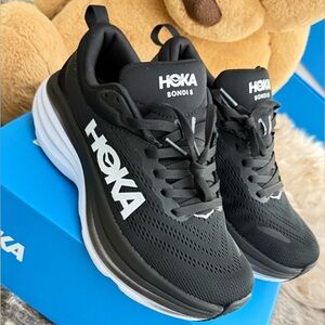 New HOKA ONE ONE BONDI 8 Men’s Size 7 women’s  Size 8
